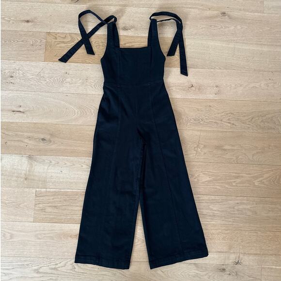 Alice + Olivia Jeans - Kinley Tie Shoulder Gaucho Jumpsuit...